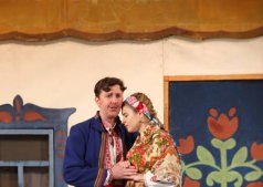 Спектакль "Сватанье на Гончаровке"
